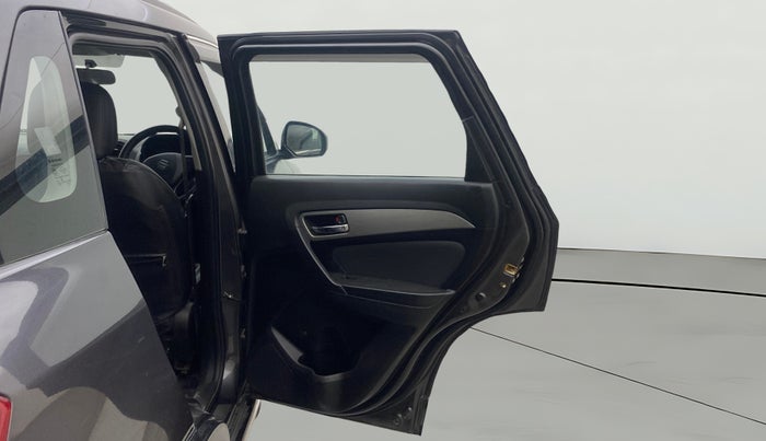 2018 Maruti Vitara Brezza ZDI AMT, Diesel, Automatic, 99,300 km, RHS Rear Door