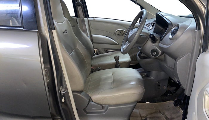 2016 Datsun Redi Go T (O), Petrol, Manual, 42,921 km, Right Side Front Door Cabin