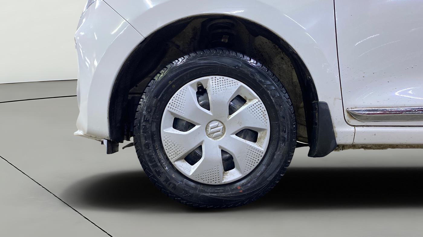 2025 Maruti Alto K10 VXI PLUS AMT, Petrol, Automatic, 7,257 km, Left Front Wheel