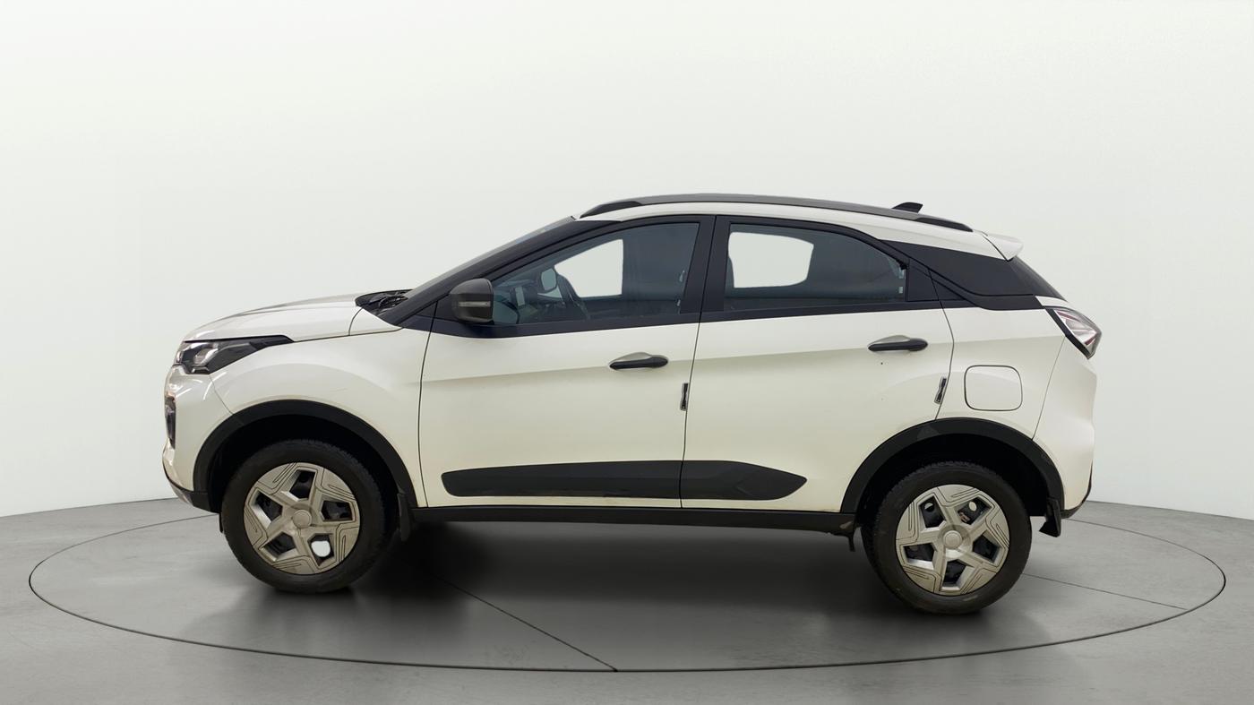2022 Tata NEXON XM PLUS SUNROOF PETROL, Petrol, Manual, 47,850 km, Left Side