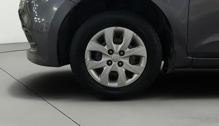 2015 Hyundai Elite i20 MAGNA 1.2, Petrol, Manual, 84,753 km, Left Front Wheel