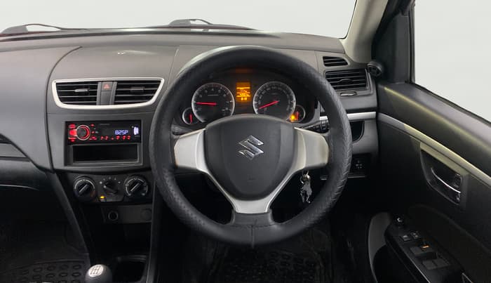 2013 Maruti Swift VXI, Petrol, Manual, 43,577 km, Steering Wheel Close Up