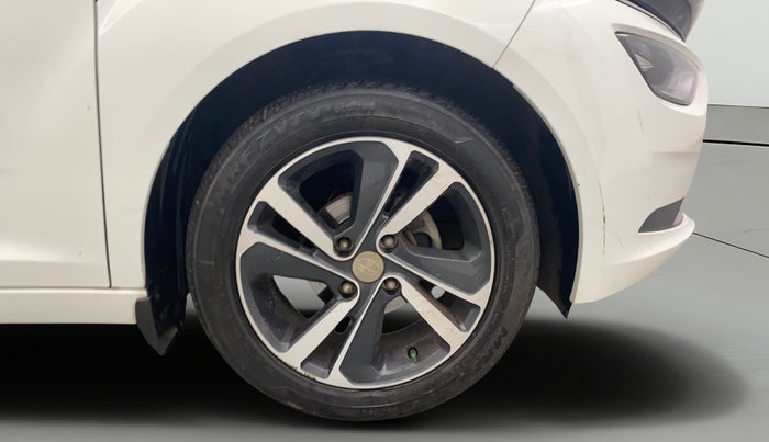 2020 Tata ALTROZ XZ PETROL, Petrol, Manual, 33,536 km, Right Front Wheel