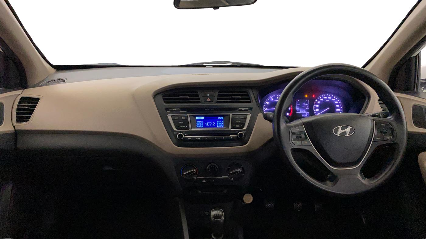 2015 Hyundai Elite i20 MAGNA 1.2, Petrol, Manual, 56,291 km, Dashboard