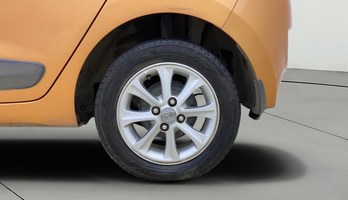 2015 Hyundai Grand i10 ASTA AT 1.2 KAPPA VTVT, Petrol, Automatic, 90,849 km, Left Rear Wheel