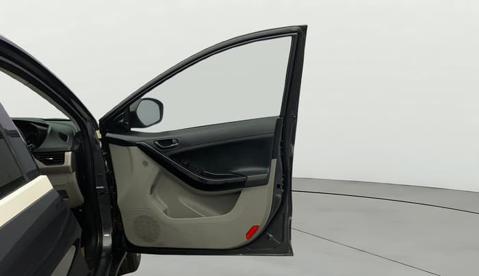 2019 Tata NEXON XM PETROL, Petrol, Manual, 39,225 km, RHS Front Door