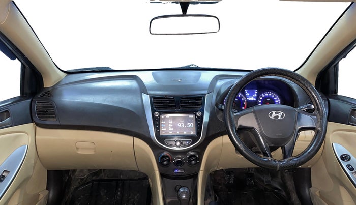 2016 Hyundai Verna 1.4 VTVT, Petrol, Manual, 1,23,771 km, Dashboard