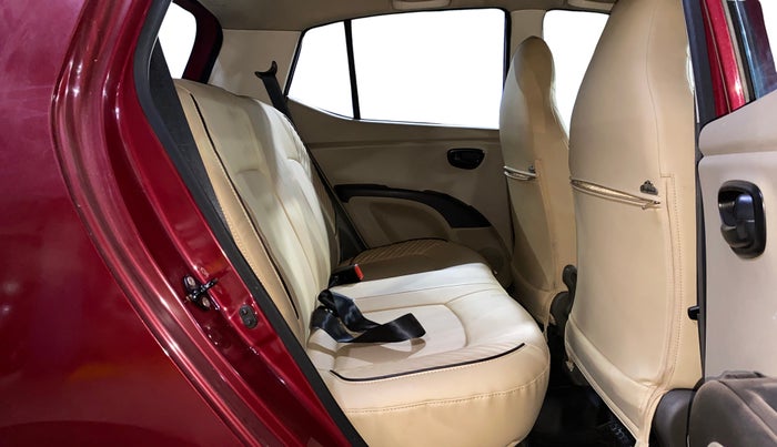 2014 Hyundai i10 MAGNA 1.1, Petrol, Manual, 43,999 km, Right Side Rear Door Cabin