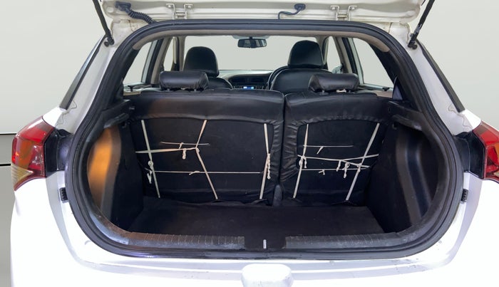 2014 Hyundai Elite i20 ASTA 1.2, Petrol, Manual, 1,07,721 km, Boot Open Zoomed View