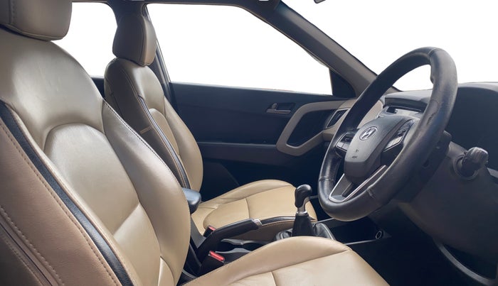 2017 Hyundai Creta SX PLUS 1.6 PETROL, Petrol, Manual, 1,29,390 km, Right Side Front Door Cabin