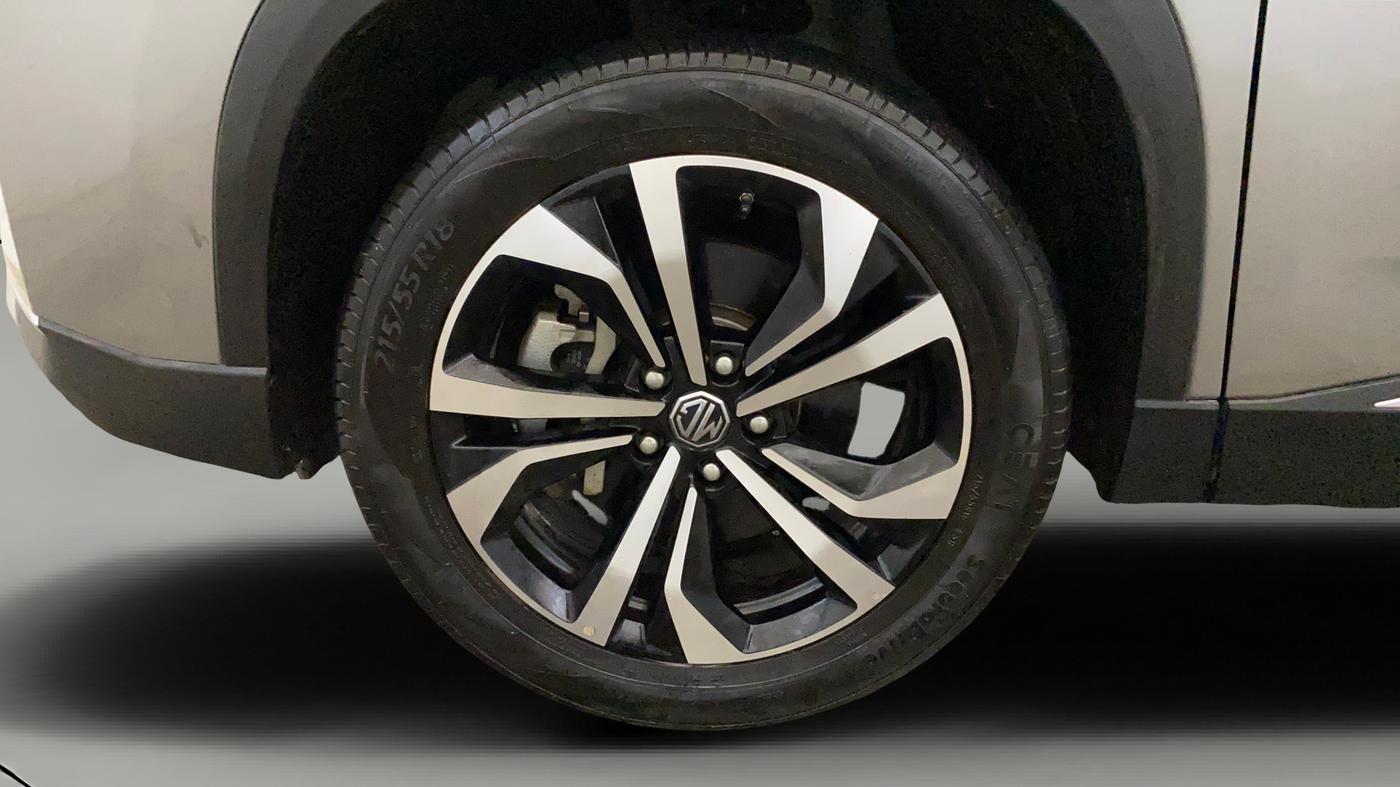 2025 MG HECTOR PLUS SHARP PRO 1.5 TURBO MT 7 STR, Petrol, Manual, 1,516 km, Left Front Wheel