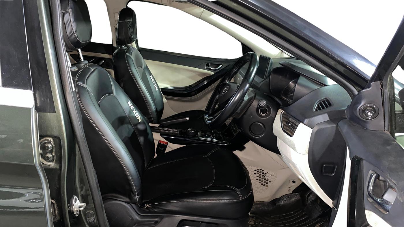 2022 Tata NEXON XZA PLUS (HS) PETROL, Petrol, Automatic, 41,041 km, Right Side Front Door Cabin