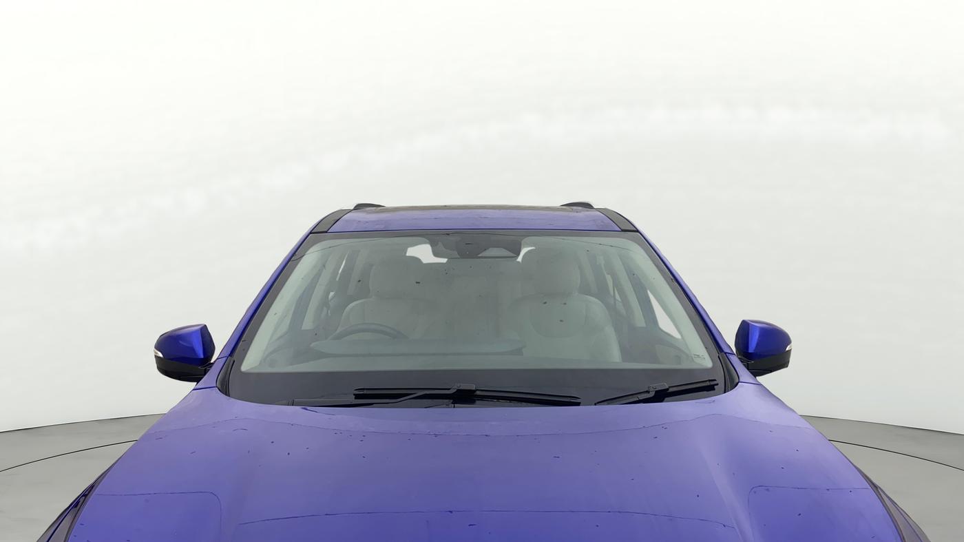 2021 Mahindra XUV700 AX 7 LUXURY P AT 7 STR, Petrol, Automatic, 82,282 km, Front Windshield