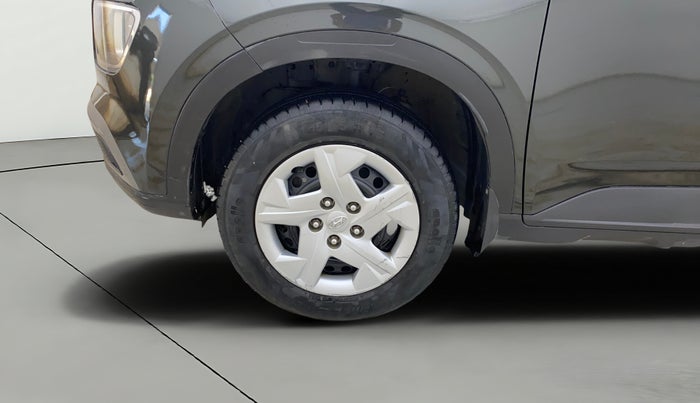 2020 Hyundai VENUE S 1.2, Petrol, Manual, 79,015 km, Left Front Wheel