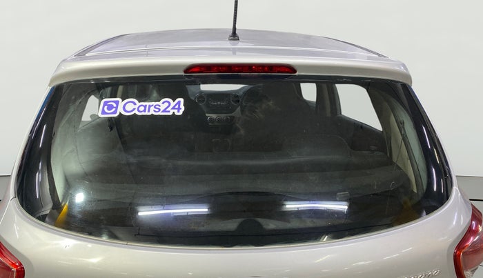 2016 Hyundai Grand i10 MAGNA AT 1.2 KAPPA VTVT, CNG, Automatic, 1,04,652 km, Rear Windshield