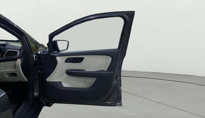 2022 Tata ALTROZ XE PETROL, Petrol, Manual, 47,533 km, RHS Front Door