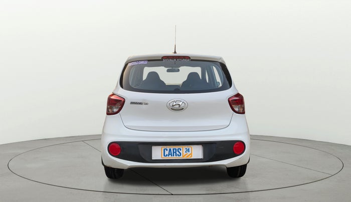 2018 Hyundai Grand i10 MAGNA 1.2 KAPPA VTVT, Petrol, Manual, 21,956 km, Back/Rear