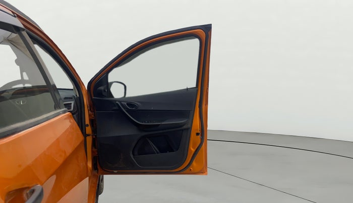 2019 Tata TIAGO NRG PETROL, Petrol, Manual, 53,841 km, RHS Front Door