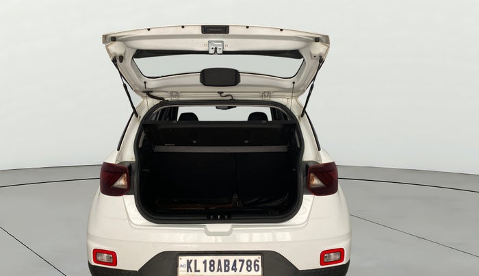 2022 Hyundai VENUE SX 1.0 (O) TURBO IMT, Petrol, Manual, 32,769 km, Boot Door Open