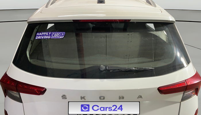 2022 Skoda KUSHAQ STYLE 1.5L TSI MT, Petrol, Manual, 21,417 km, Rear Windshield