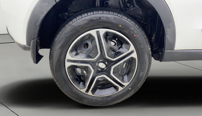 2020 Tata NEXON XM SUNROOF PETROL, Petrol, Manual, 35,575 km, Right Rear Wheel