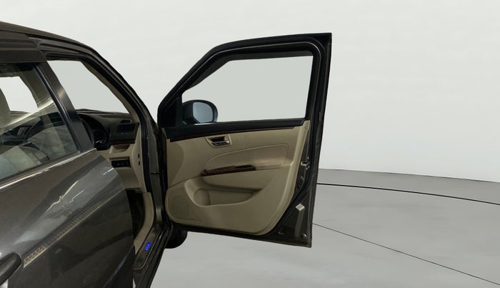 2015 Maruti Swift Dzire VXI, Petrol, Manual, 57,387 km, RHS Front Door