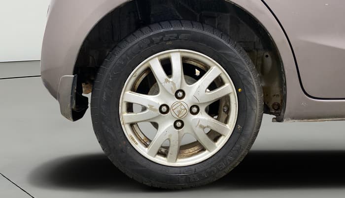 2013 Honda Brio V MT, Petrol, Manual, 64,997 km, Right Rear Wheel