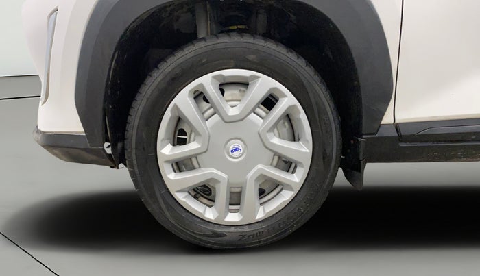 2022 Nissan MAGNITE XE, Petrol, Manual, 37,032 km, Left Front Wheel