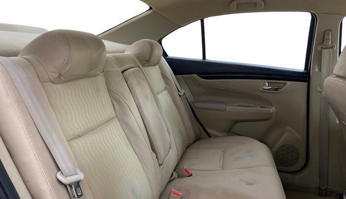2015 Maruti Ciaz VXI, Petrol, Manual, 73,990 km, Right Side Rear Door Cabin