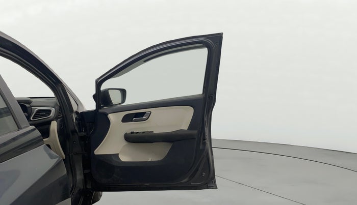 2021 Tata ALTROZ XZ DIESEL, Diesel, Manual, 98,464 km, RHS Front Door