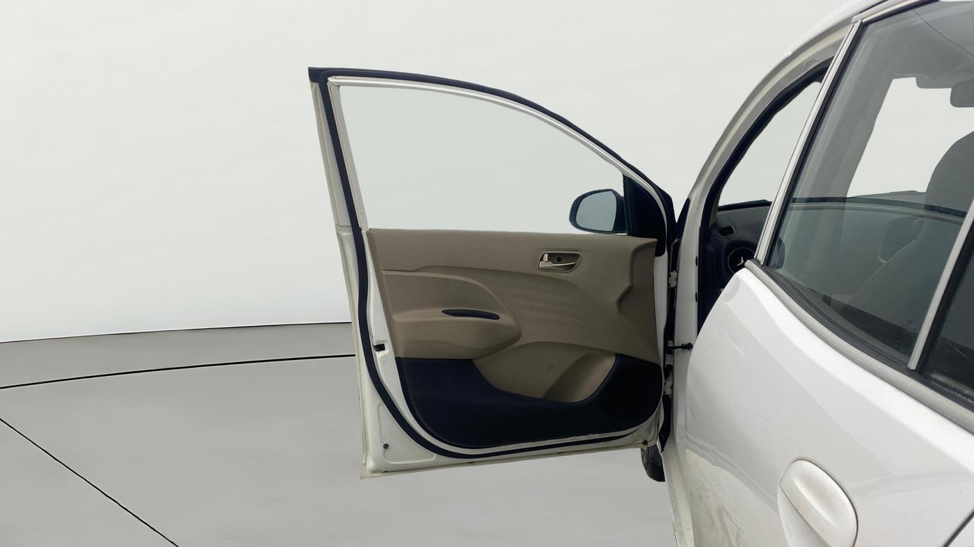 2019 Hyundai NEW SANTRO SPORTZ MT, Petrol, Manual, 67,087 km, LHS Front Door