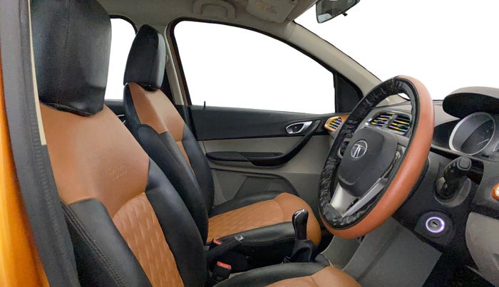 2016 Tata Tiago XZ PETROL, CNG, Manual, 40,442 km, Right Side Front Door Cabin