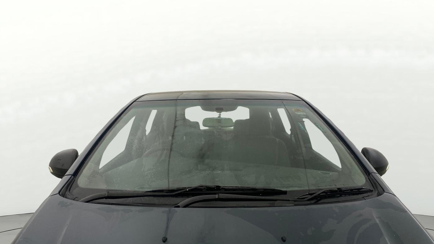 2019 Mahindra MARAZZO M2 7STR, Diesel, Manual, 1,41,255 km, Front Windshield