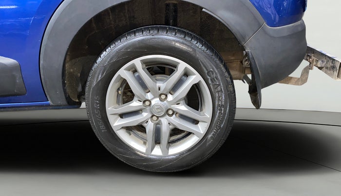 2022 Renault TRIBER RXZ, Petrol, Manual, 18,634 km, Left Rear Wheel