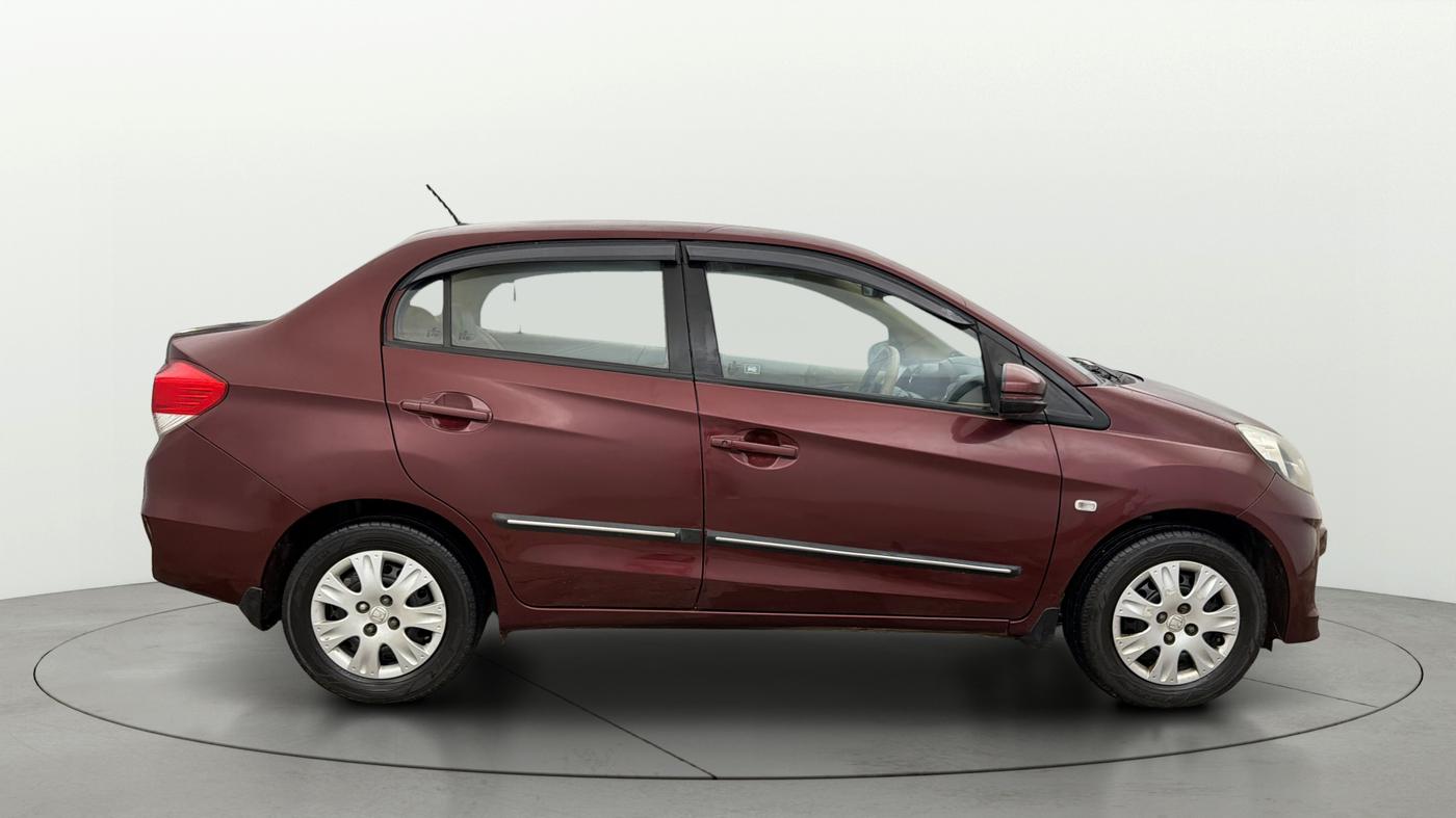 2015 Honda Amaze 1.2L I-VTEC S, Petrol, Manual, 45,728 km, Right Side View