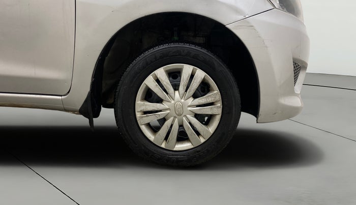 2015 Datsun Go Plus T, Petrol, Manual, 80,669 km, Right Front Wheel