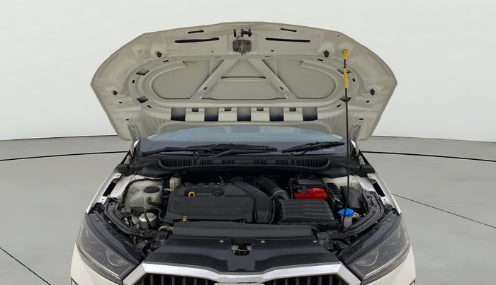 2022 Skoda SLAVIA STYLE 1.5L TSI DSG, Petrol, Automatic, 98,136 km, Open Bonet