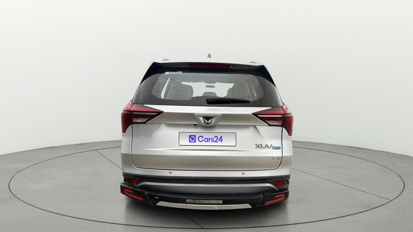 2022 Mahindra XUV700 AX 5 P AT 5 STR, Petrol, Automatic, 34,431 km, Back/Rear