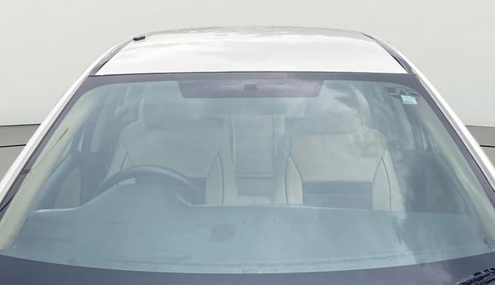2015 Honda City 1.5L I-VTEC V MT, Petrol, Manual, 1,02,310 km, Front Windshield