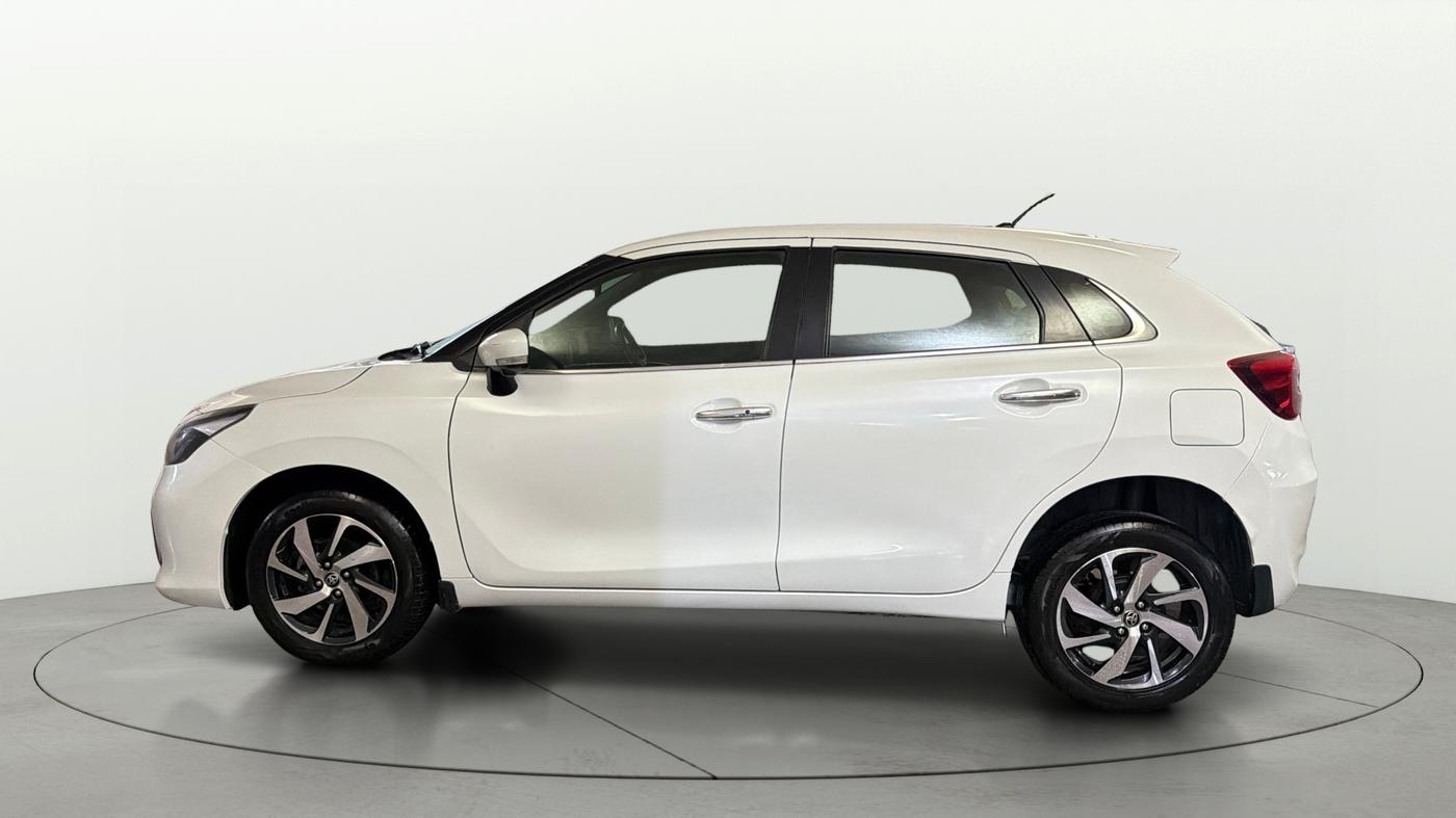 2023 Toyota Glanza V, Petrol, Manual, 82,594 km, Left Side