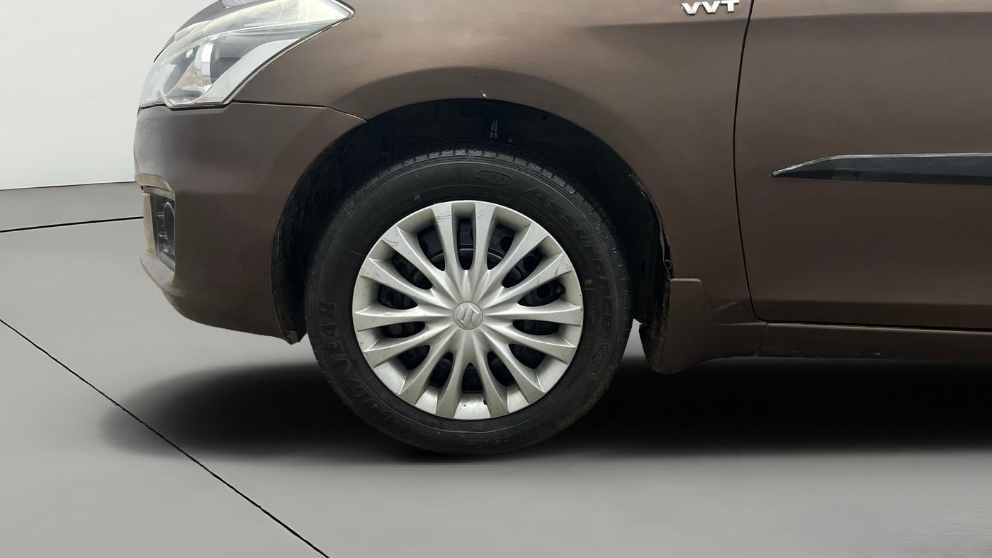 2015 Maruti Ciaz VXI+, Petrol, Manual, 30,364 km, Left Front Wheel