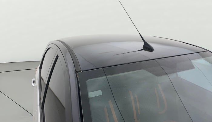 2018 Tata Tiago XZ PETROL, Petrol, Manual, 1,07,695 km, Roof