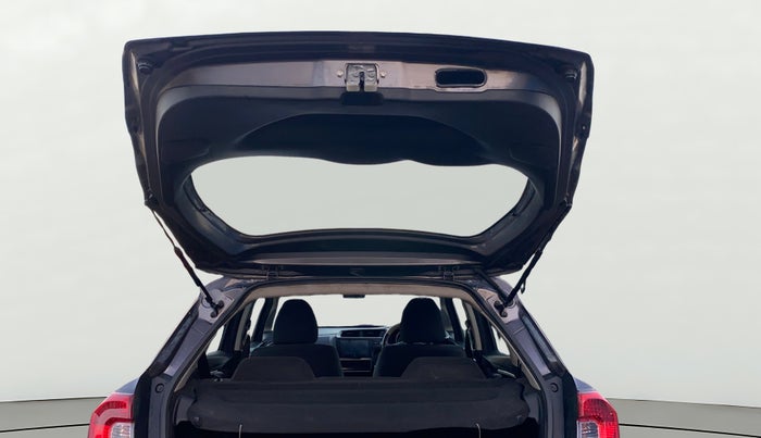 2017 Honda WR-V 1.5L I-DTEC VX MT, Diesel, Manual, 1,01,799 km, Boot Door Open