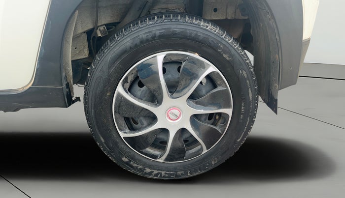 2018 Mahindra KUV 100 NXT K4+ P 6 STR, Petrol, Manual, 53,274 km, Left Rear Wheel