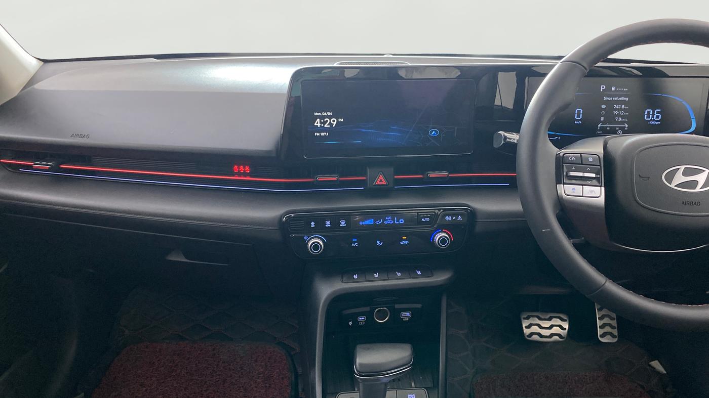 2023 Hyundai Verna SX (O) 1.5 TURBO PETROL DCT, Petrol, Automatic, 11,754 km, Air Conditioner