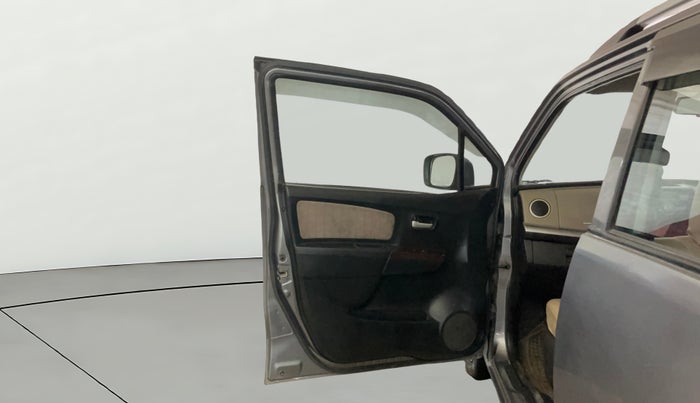 2016 Maruti Wagon R 1.0 VXI, Petrol, Manual, 72,954 km, LHS Front Door