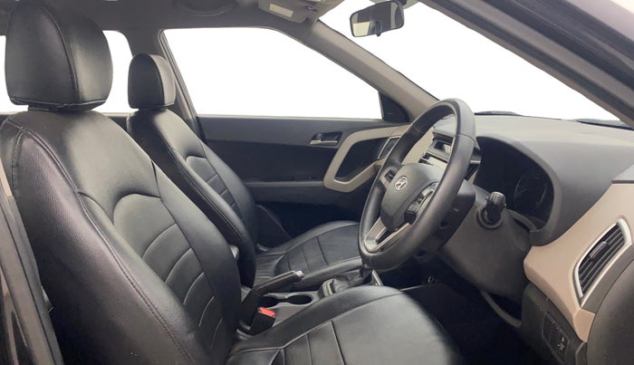 2017 Hyundai Creta SX PLUS AT 1.6 PETROL, Petrol, Automatic, 45,351 km, Right Side Front Door Cabin