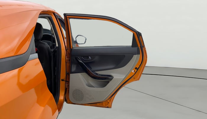 2018 Tata NEXON XM DIESEL, Diesel, Manual, 67,261 km, RHS Rear Door