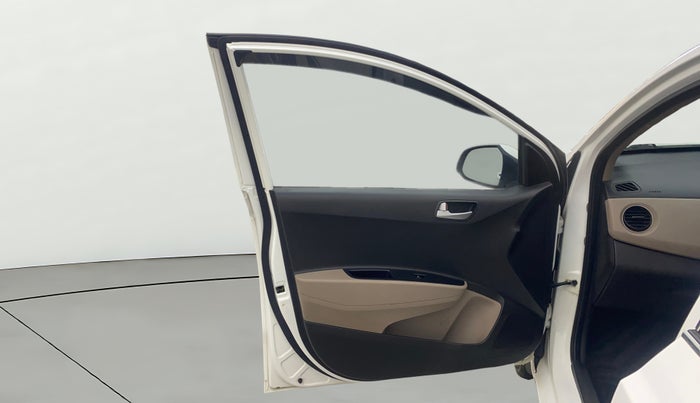 2020 Hyundai Grand i10 SPORTZ 1.2 KAPPA VTVT, Petrol, Manual, 17,111 km, LHS Front Door