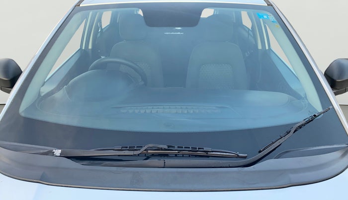 2018 Tata NEXON XM PETROL, Petrol, Manual, 96,091 km, Front Windshield